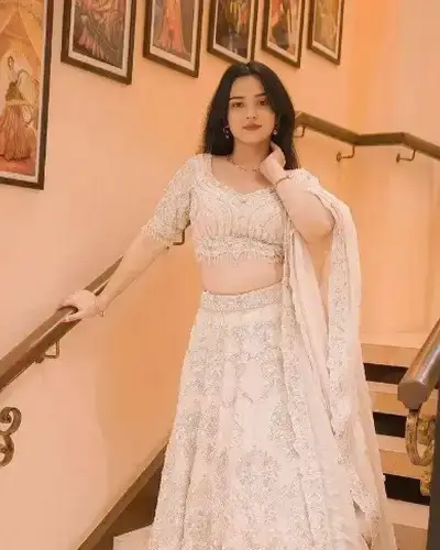 Escort Service In Etmadpur