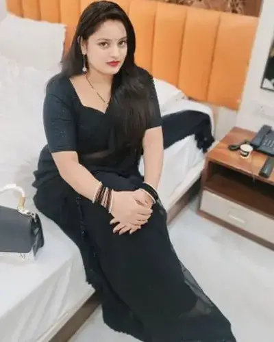 Escort Service Etmadpur